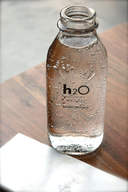 glass-water-bottle